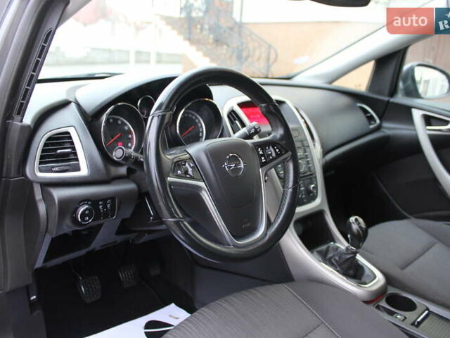 Серый Опель Астра, объемом двигателя 1.6 л и пробегом 193 тыс. км за 5890 $, фото 53 на Automoto.ua