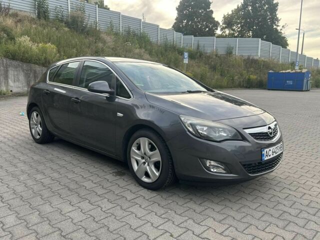 Сірий Опель Астра, об'ємом двигуна 2 л та пробігом 317 тис. км за 8399 $, фото 3 на Automoto.ua