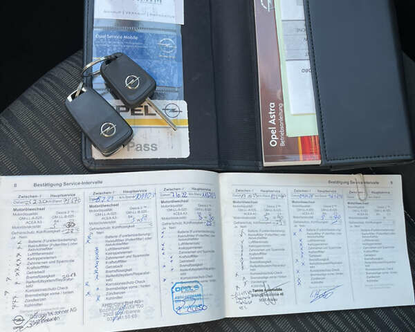 Сірий Опель Астра, об'ємом двигуна 1.6 л та пробігом 161 тис. км за 8199 $, фото 24 на Automoto.ua