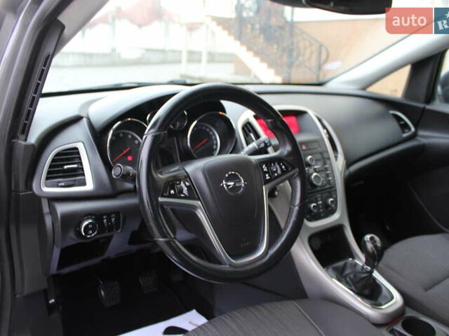 Серый Опель Астра, объемом двигателя 1.6 л и пробегом 193 тыс. км за 5890 $, фото 52 на Automoto.ua