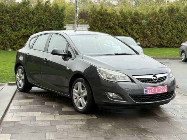 Сірий Опель Астра, об'ємом двигуна 1.6 л та пробігом 188 тис. км за 8199 $, фото 1 на Automoto.ua