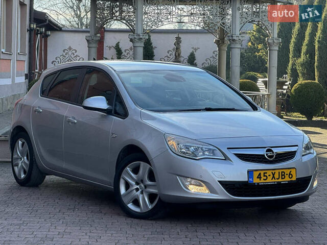 Сірий Опель Астра, об'ємом двигуна 1.4 л та пробігом 239 тис. км за 5999 $, фото 17 на Automoto.ua