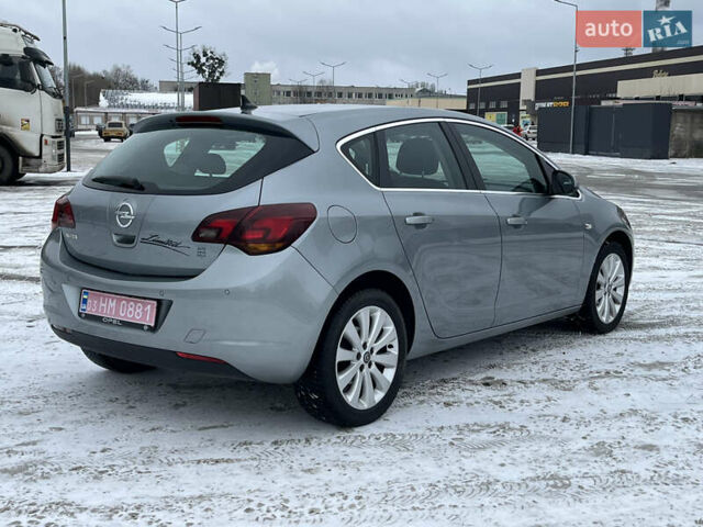 Серый Опель Астра, объемом двигателя 1.6 л и пробегом 173 тыс. км за 7300 $, фото 4 на Automoto.ua