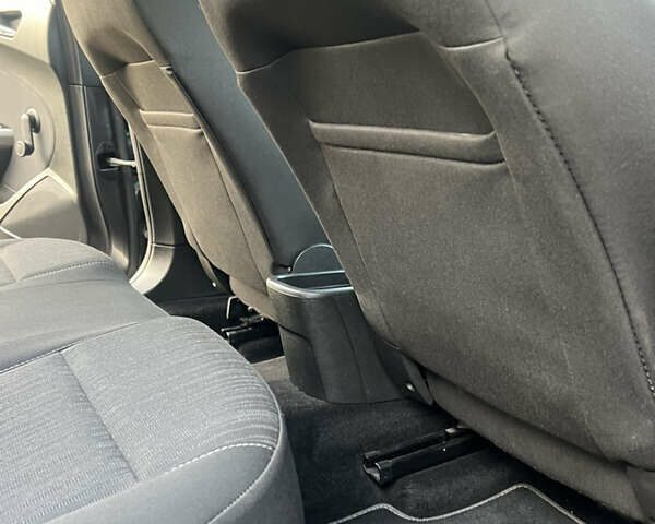 Серый Опель Астра, объемом двигателя 0 л и пробегом 171 тыс. км за 7500 $, фото 96 на Automoto.ua