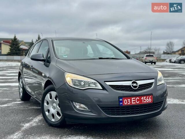 Сірий Опель Астра, об'ємом двигуна 1.6 л та пробігом 187 тис. км за 6999 $, фото 7 на Automoto.ua