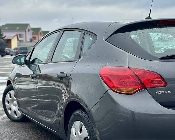 Сірий Опель Астра, об'ємом двигуна 1.6 л та пробігом 187 тис. км за 6999 $, фото 14 на Automoto.ua