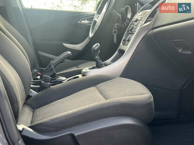 Серый Опель Астра, объемом двигателя 0 л и пробегом 171 тыс. км за 7500 $, фото 26 на Automoto.ua