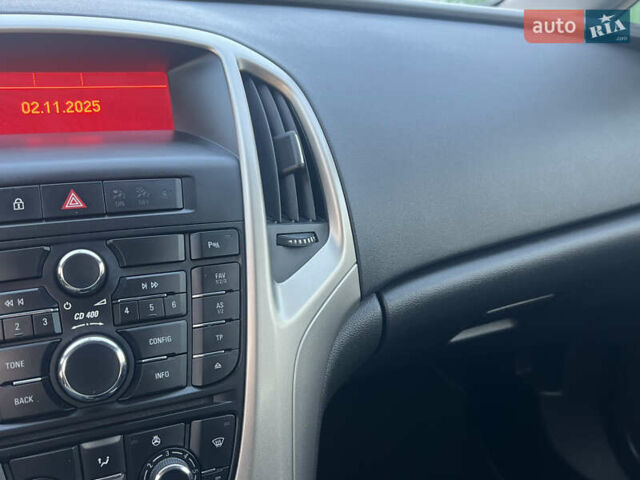 Серый Опель Астра, объемом двигателя 0 л и пробегом 171 тыс. км за 7500 $, фото 71 на Automoto.ua