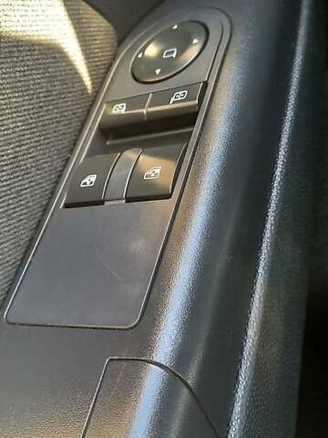 Сірий Опель Астра, об'ємом двигуна 1.7 л та пробігом 311 тис. км за 4900 $, фото 21 на Automoto.ua