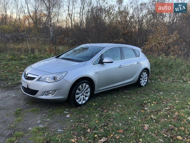 Сірий Опель Астра, об'ємом двигуна 1.6 л та пробігом 135 тис. км за 8650 $, фото 7 на Automoto.ua