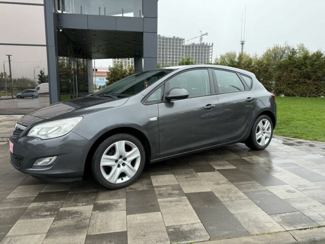 Сірий Опель Астра, об'ємом двигуна 1.6 л та пробігом 188 тис. км за 8199 $, фото 2 на Automoto.ua