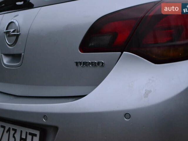 Серый Опель Астра, объемом двигателя 1.6 л и пробегом 160 тыс. км за 9000 $, фото 16 на Automoto.ua