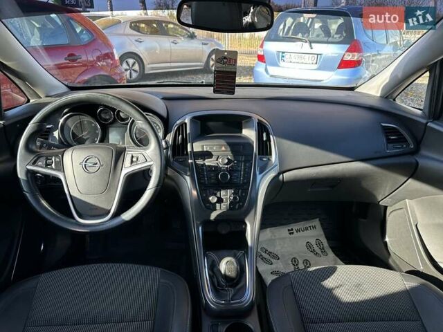 Серый Опель Астра, объемом двигателя 2 л и пробегом 213 тыс. км за 7500 $, фото 15 на Automoto.ua