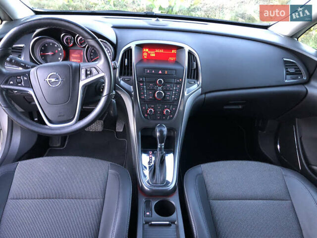 Сірий Опель Астра, об'ємом двигуна 1.6 л та пробігом 135 тис. км за 8650 $, фото 45 на Automoto.ua