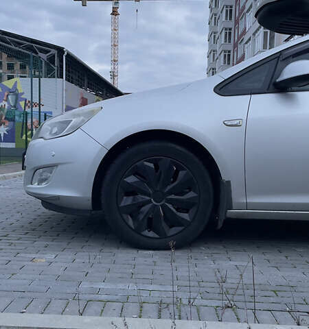 Сірий Опель Астра, об'ємом двигуна 1.6 л та пробігом 297 тис. км за 7000 $, фото 10 на Automoto.ua