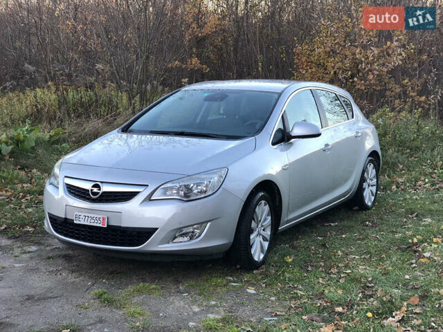 Сірий Опель Астра, об'ємом двигуна 1.6 л та пробігом 135 тис. км за 8650 $, фото 1 на Automoto.ua