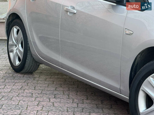 Сірий Опель Астра, об'ємом двигуна 1.4 л та пробігом 239 тис. км за 5999 $, фото 27 на Automoto.ua