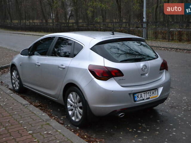 Серый Опель Астра, объемом двигателя 1.6 л и пробегом 160 тыс. км за 9000 $, фото 4 на Automoto.ua