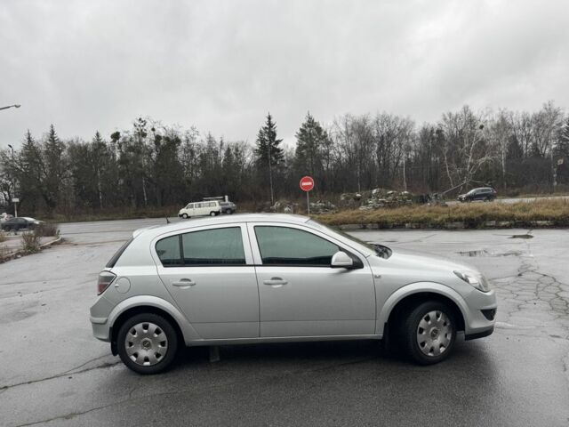 Сірий Опель Астра, об'ємом двигуна 1.6 л та пробігом 146 тис. км за 6000 $, фото 1 на Automoto.ua