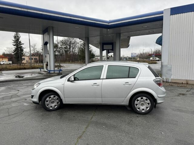 Сірий Опель Астра, об'ємом двигуна 1.6 л та пробігом 146 тис. км за 6000 $, фото 4 на Automoto.ua