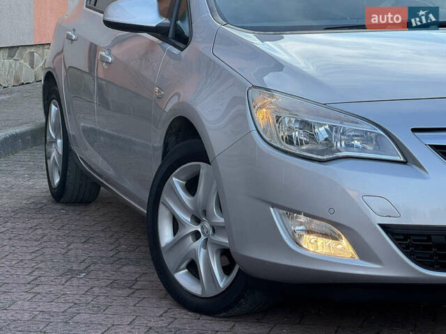 Сірий Опель Астра, об'ємом двигуна 1.4 л та пробігом 239 тис. км за 5999 $, фото 24 на Automoto.ua