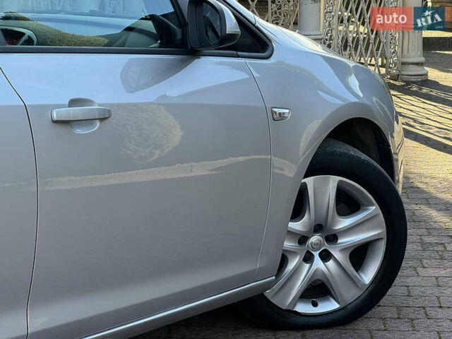 Сірий Опель Астра, об'ємом двигуна 1.4 л та пробігом 239 тис. км за 5999 $, фото 57 на Automoto.ua