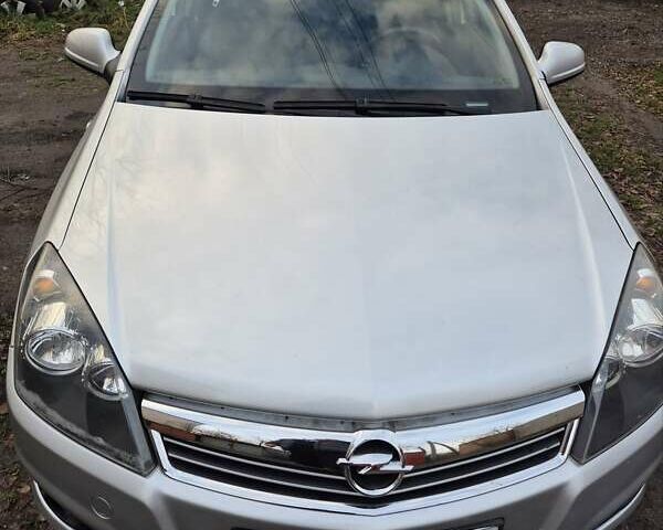 Сірий Опель Астра, об'ємом двигуна 1.6 л та пробігом 135 тис. км за 6200 $, фото 9 на Automoto.ua