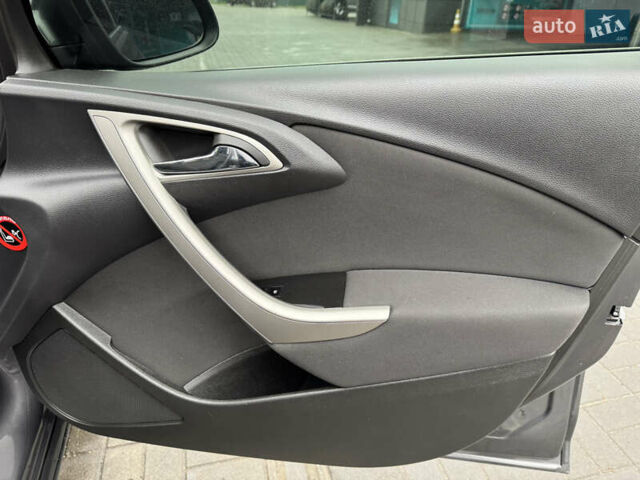 Серый Опель Астра, объемом двигателя 1.3 л и пробегом 221 тыс. км за 6700 $, фото 26 на Automoto.ua