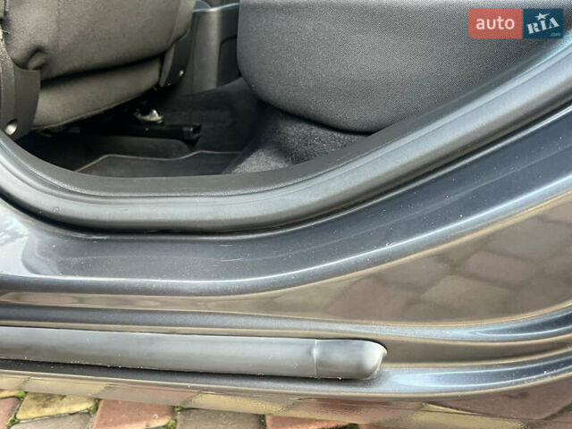 Серый Опель Астра, объемом двигателя 0 л и пробегом 171 тыс. км за 7500 $, фото 83 на Automoto.ua