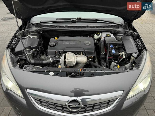 Серый Опель Астра, объемом двигателя 1.3 л и пробегом 221 тыс. км за 6700 $, фото 32 на Automoto.ua
