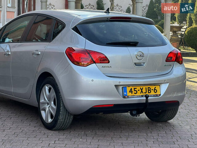 Сірий Опель Астра, об'ємом двигуна 1.4 л та пробігом 239 тис. км за 5999 $, фото 33 на Automoto.ua