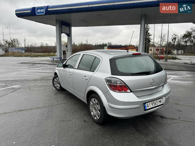 Сірий Опель Астра, об'ємом двигуна 1.6 л та пробігом 146 тис. км за 6000 $, фото 3 на Automoto.ua
