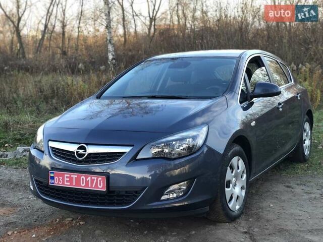 Серый Опель Астра, объемом двигателя 1.6 л и пробегом 144 тыс. км за 8900 $, фото 8 на Automoto.ua