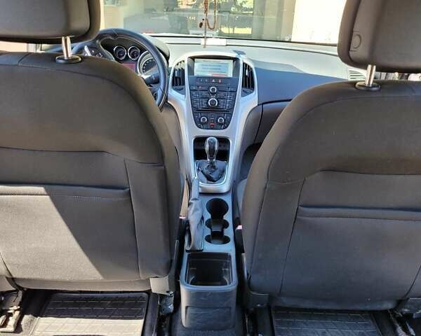 Опель Астра 2011 в Дрогобыче на Automoto.ua Серый Опель Астра, объемом двигателя 1.25 л и пробегом 169 тыс. км за 6146 $, фото 17 на Automoto.ua