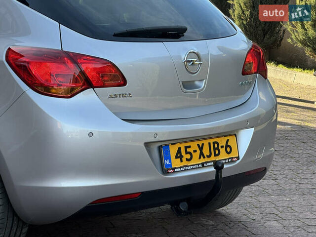 Сірий Опель Астра, об'ємом двигуна 1.4 л та пробігом 239 тис. км за 5999 $, фото 36 на Automoto.ua