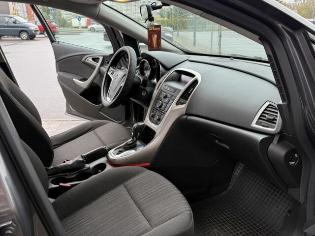 Сірий Опель Астра, об'ємом двигуна 1.6 л та пробігом 188 тис. км за 8199 $, фото 8 на Automoto.ua