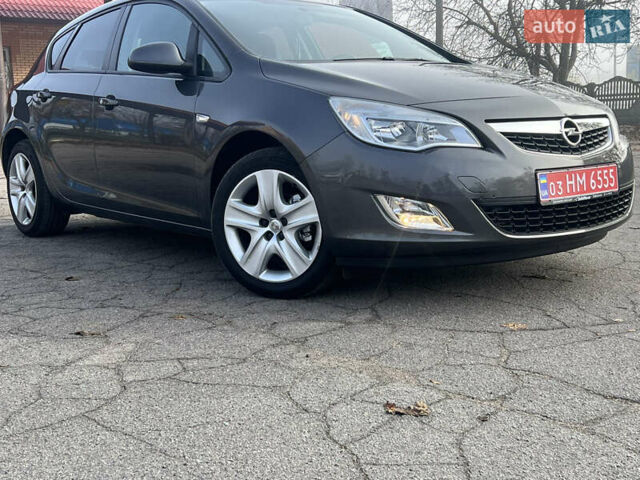 Серый Опель Астра, объемом двигателя 0 л и пробегом 171 тыс. км за 7500 $, фото 5 на Automoto.ua