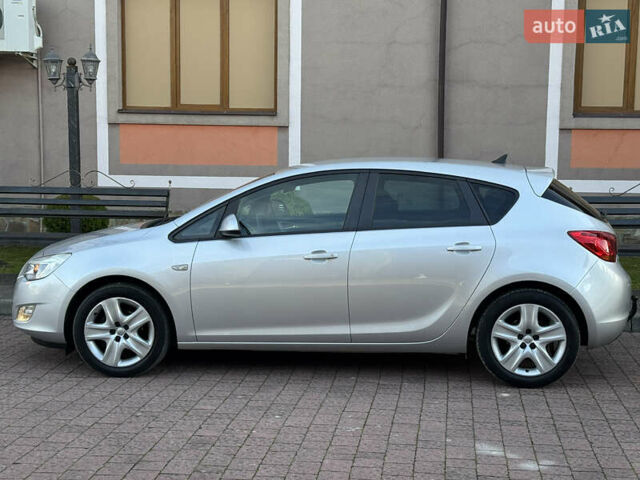 Сірий Опель Астра, об'ємом двигуна 1.4 л та пробігом 239 тис. км за 5999 $, фото 64 на Automoto.ua