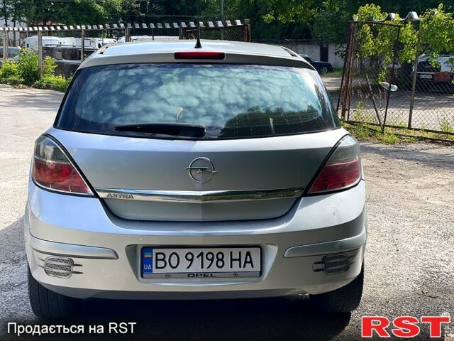 Серый Опель Астра, объемом двигателя 1.6 л и пробегом 148 тыс. км за 6000 $, фото 3 на Automoto.ua