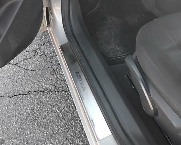 Сірий Опель Астра, об'ємом двигуна 1.4 л та пробігом 205 тис. км за 5600 $, фото 16 на Automoto.ua