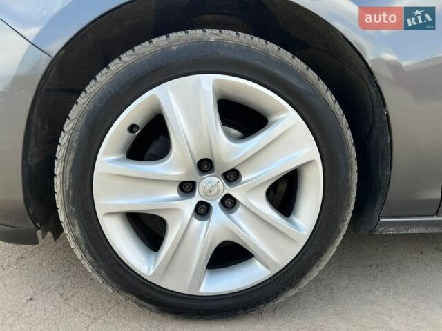 Серый Опель Астра, объемом двигателя 1.4 л и пробегом 212 тыс. км за 6400 $, фото 42 на Automoto.ua