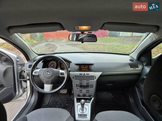 Сірий Опель Астра, об'ємом двигуна 1.6 л та пробігом 135 тис. км за 6200 $, фото 19 на Automoto.ua