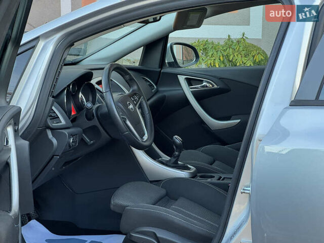 Сірий Опель Астра, об'ємом двигуна 1.4 л та пробігом 239 тис. км за 5999 $, фото 88 на Automoto.ua