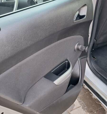 Серый Опель Астра, объемом двигателя 1.3 л и пробегом 329 тыс. км за 5500 $, фото 8 на Automoto.ua