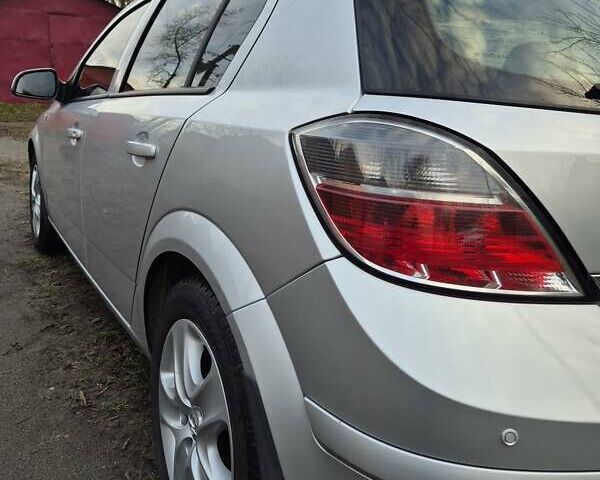 Сірий Опель Астра, об'ємом двигуна 1.6 л та пробігом 135 тис. км за 6200 $, фото 7 на Automoto.ua