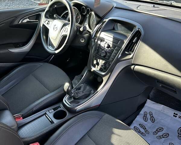 Серый Опель Астра, объемом двигателя 2 л и пробегом 213 тыс. км за 7500 $, фото 13 на Automoto.ua