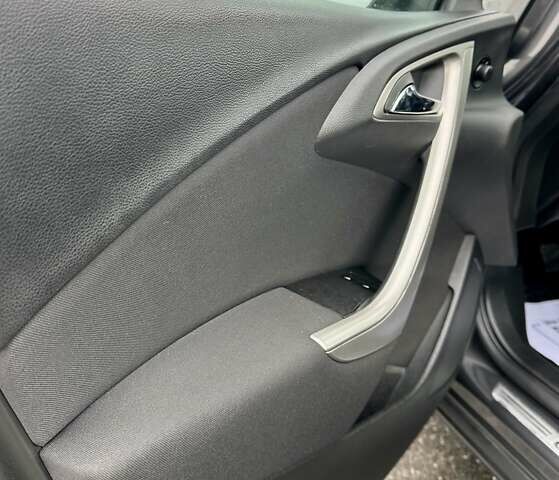 Сірий Опель Астра, об'ємом двигуна 1.6 л та пробігом 187 тис. км за 6999 $, фото 27 на Automoto.ua