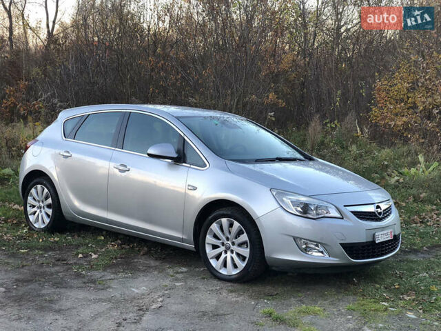 Сірий Опель Астра, об'ємом двигуна 1.6 л та пробігом 135 тис. км за 8650 $, фото 14 на Automoto.ua