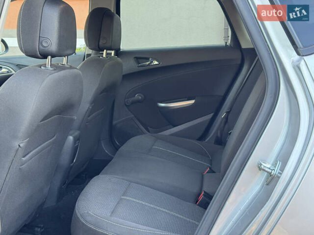 Сірий Опель Астра, об'ємом двигуна 1.4 л та пробігом 239 тис. км за 5999 $, фото 106 на Automoto.ua