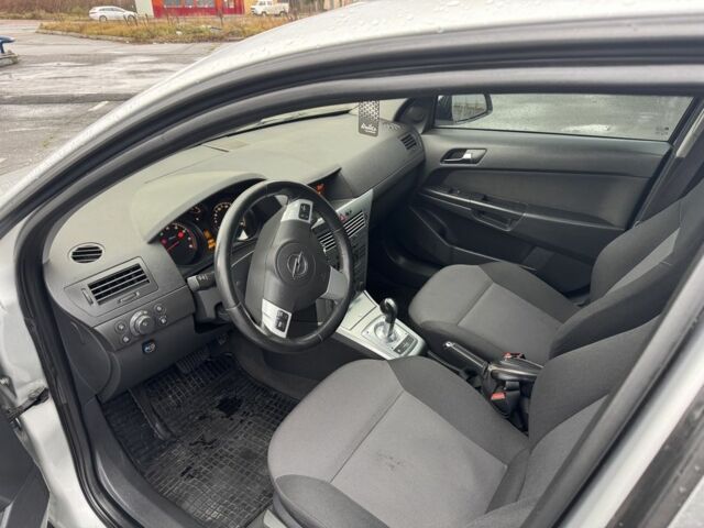 Сірий Опель Астра, об'ємом двигуна 1.6 л та пробігом 146 тис. км за 6000 $, фото 5 на Automoto.ua